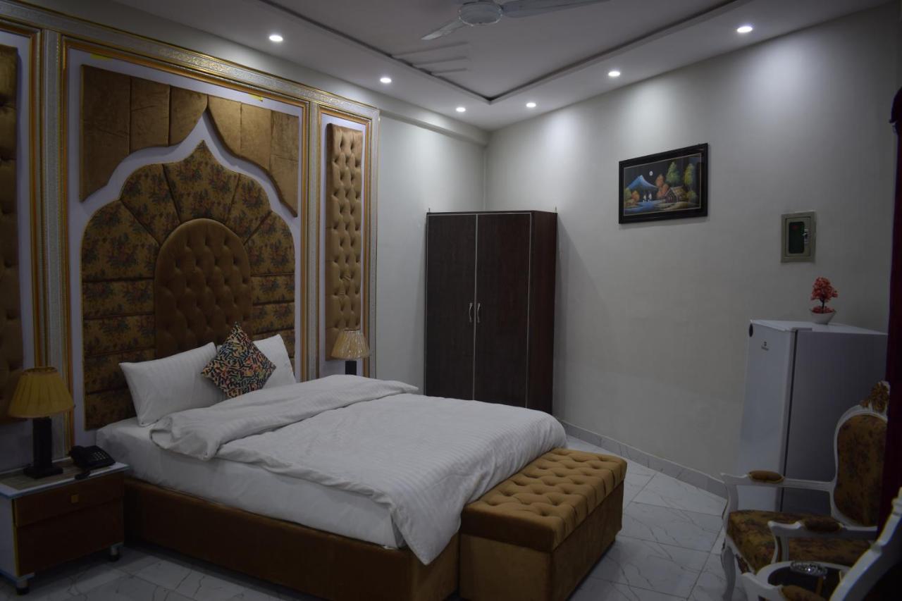 Relax Inn Lahor Dış mekan fotoğraf