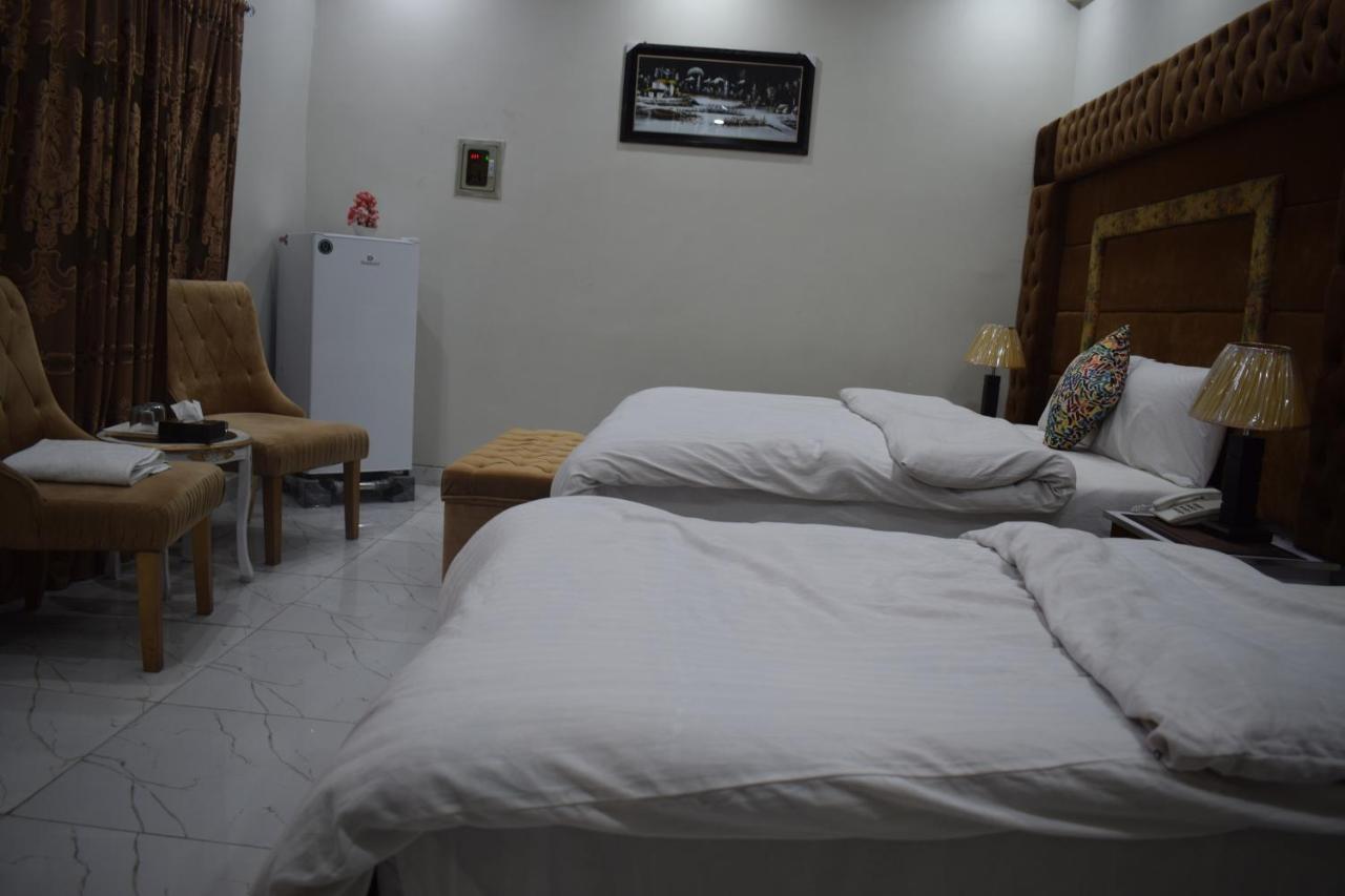 Relax Inn Lahor Dış mekan fotoğraf