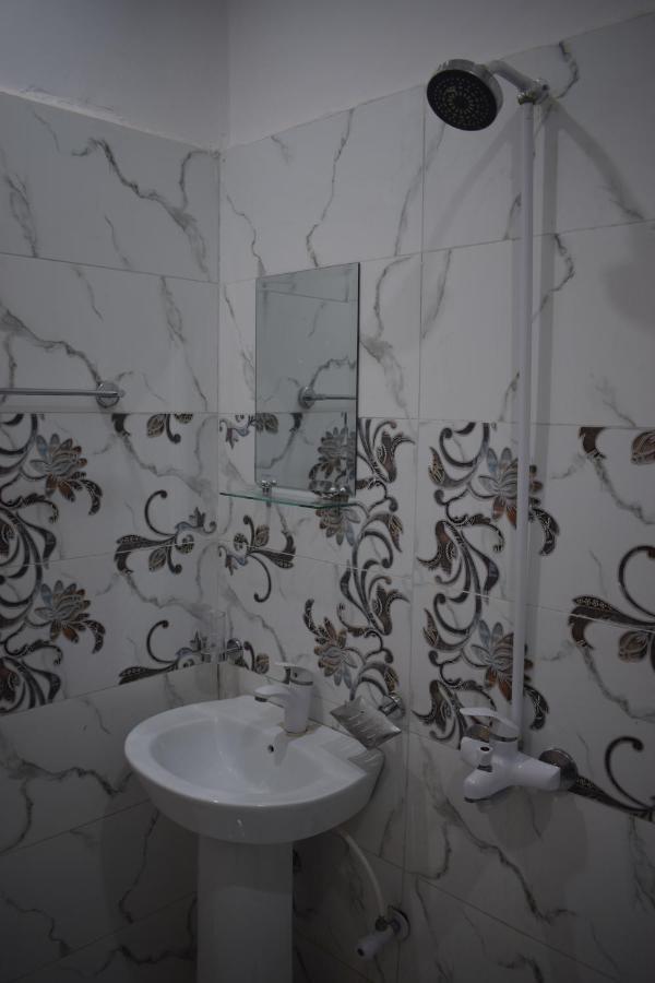 Relax Inn Lahor Dış mekan fotoğraf