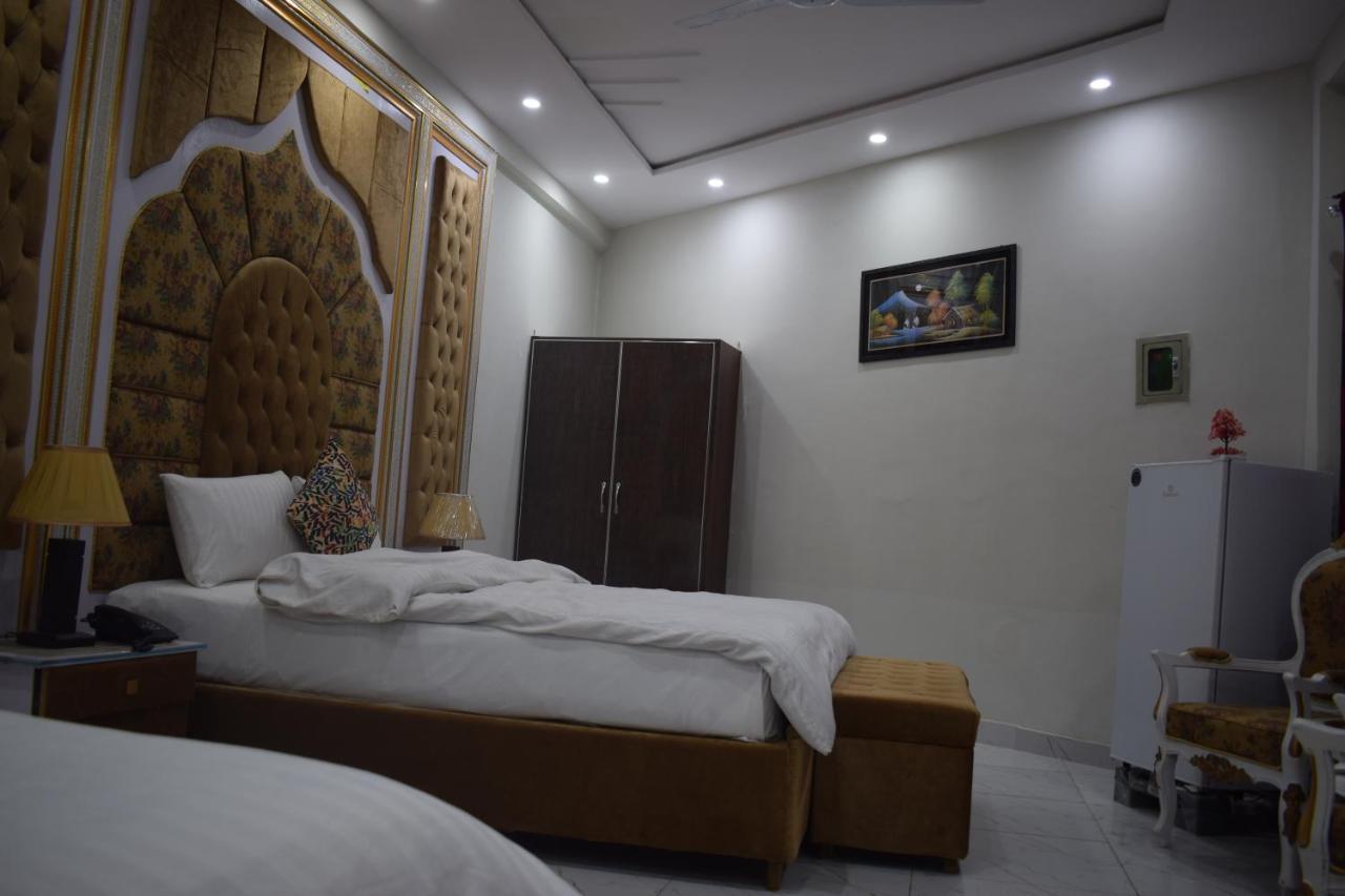 Relax Inn Lahor Dış mekan fotoğraf